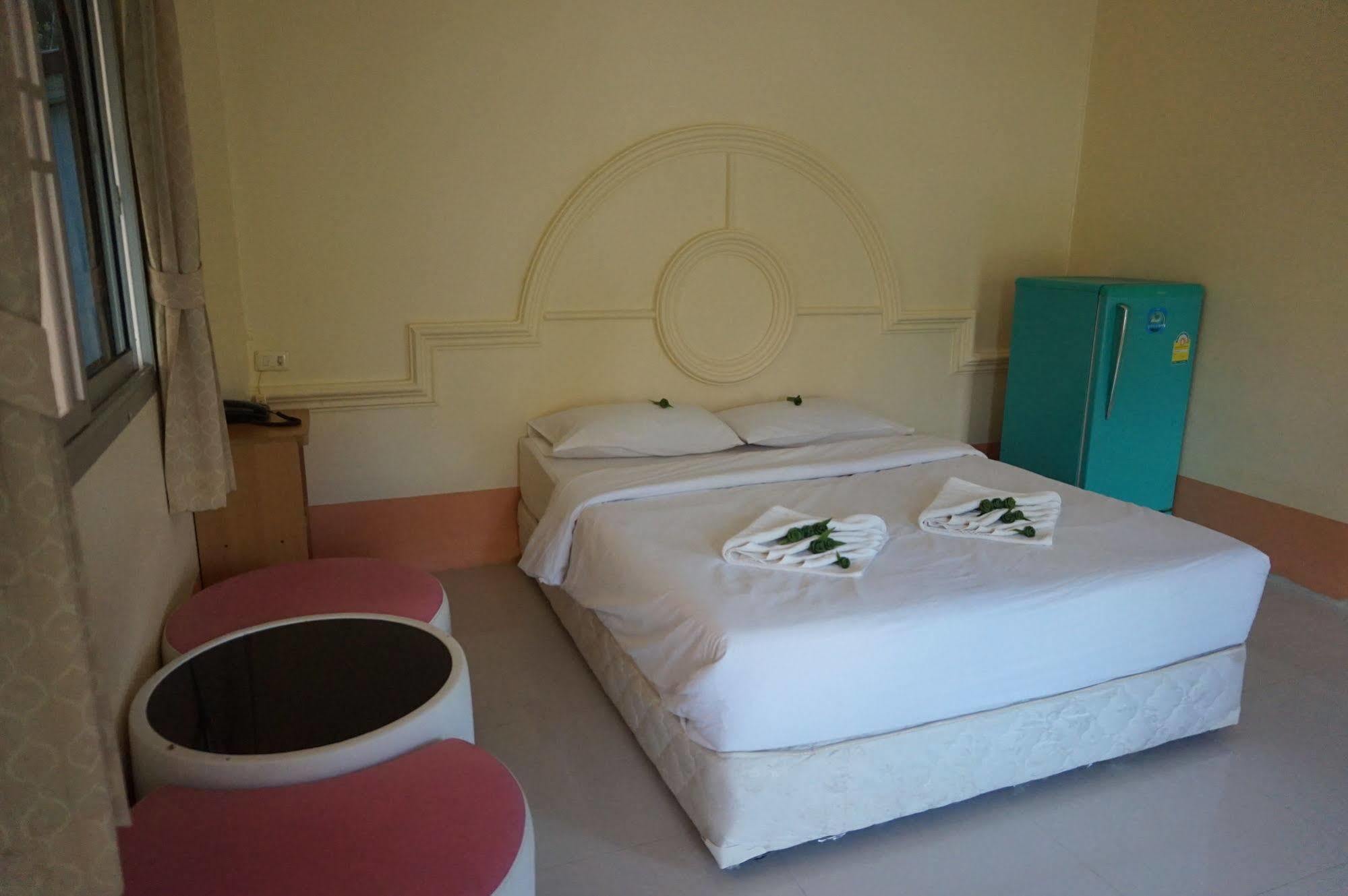 Ratchapreuk Resort Kalasin Buitenkant foto